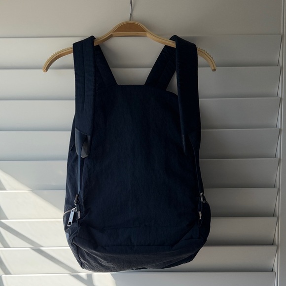 Lululemon City Adventurer Backpack 17L - Picture 3 of 8